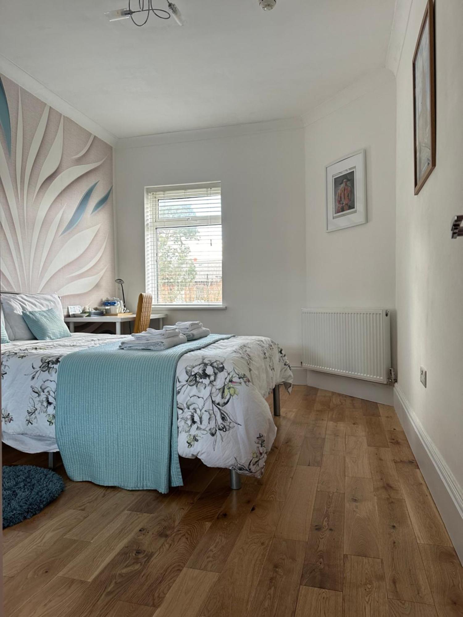 Rosie Cosy House Cricklewood Hotel London Exterior photo